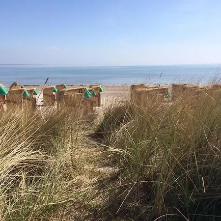Ter-215-terrassenhuegel-seeblick * Scharbeutz